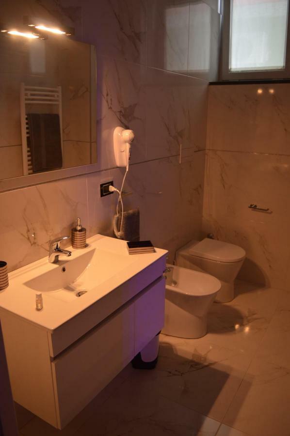 B&B Vesuvius Napoli Dış mekan fotoğraf