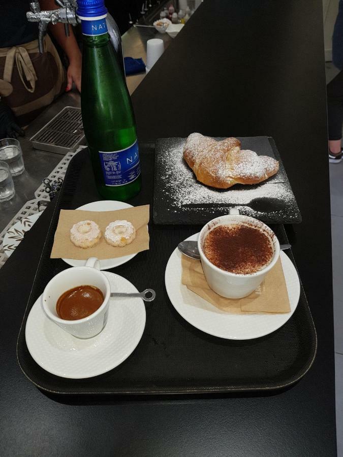 B&B Vesuvius Napoli Dış mekan fotoğraf